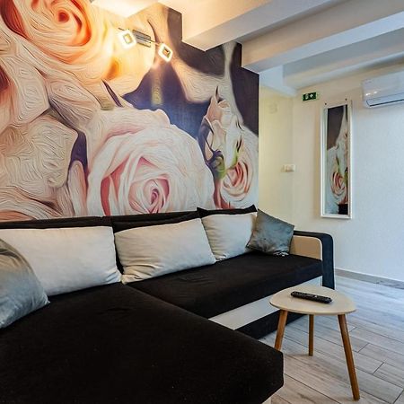 Apartments Rose1 Cres Kültér fotó